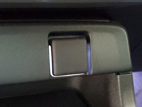 Certified 2025 Honda Prologue Elite image 35