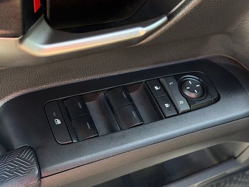 Used 2024 Toyota Tacoma TRD Sport w/ TRD Sport Upgrade Package RWD image 21