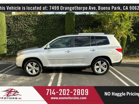 Used 2011 Toyota Highlander Limited FWD image 10