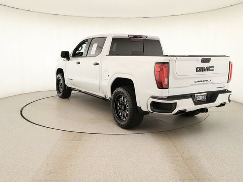 Used 2022 GMC Sierra 1500 Denali AWD/4WD image 4