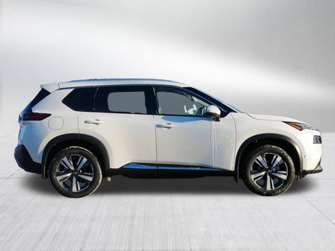 Certified 2023 Nissan Rogue SL w/ SL Premium Package image 8