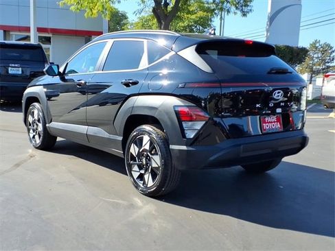 Used 2024 Hyundai Kona SEL image 6