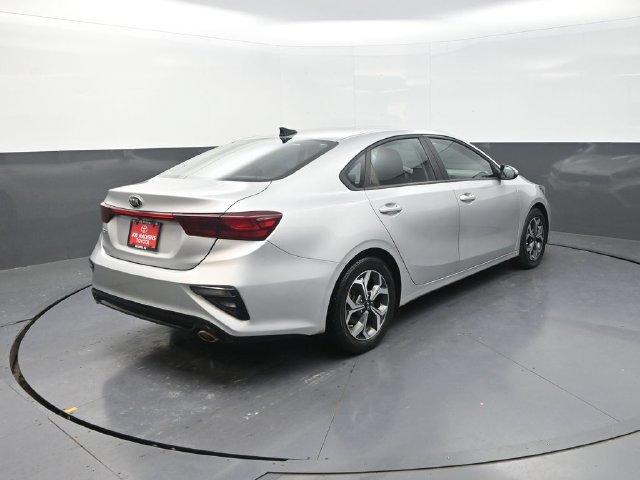 Used 2021 Kia Forte LXS FWD image 8