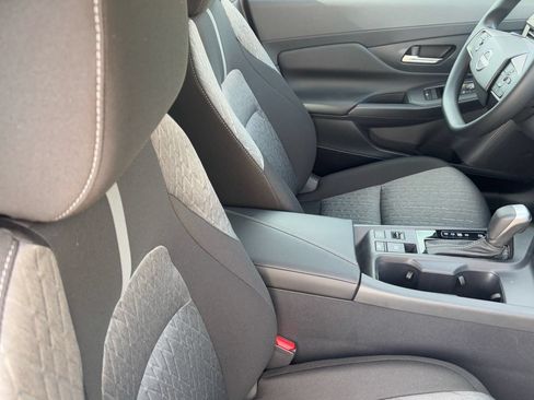 Used 2026 Nissan Sentra SV w/ Floor Mat Package FWD image 12