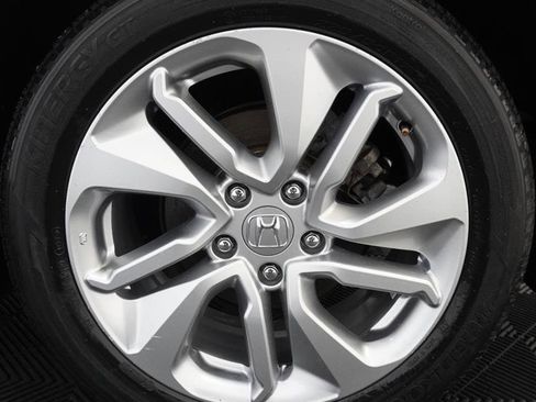 Used 2019 Honda Accord LX image 3