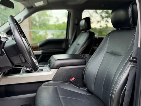 Used 2018 Ford F150 Lariat AWD/4WD image 12