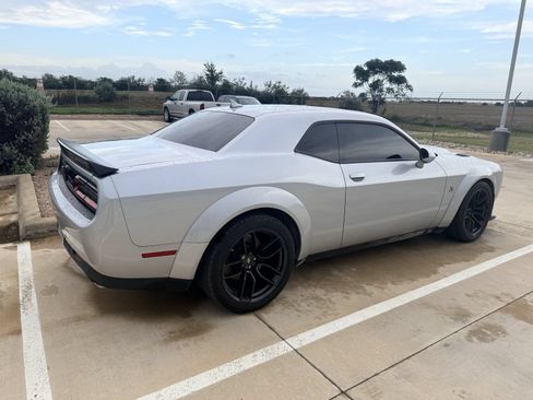 Used 2023 Dodge Challenger R/T Scat Pack RWD image 3