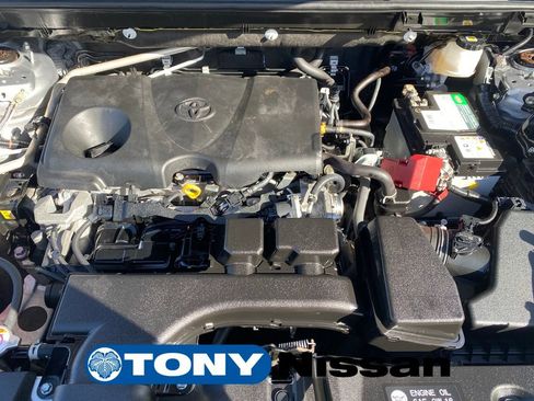 Used 2022 Toyota RAV4 LE FWD image 28