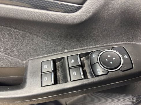 Used 2023 Ford Escape ST-Line w/ Tech Pack #1 AWD/4WD image 17