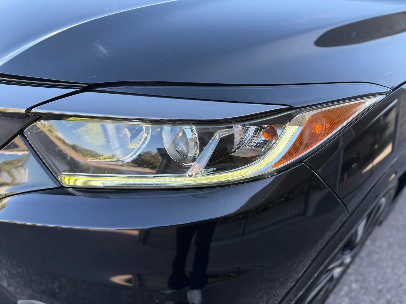 Used 2019 Honda HR-V Sport image 23
