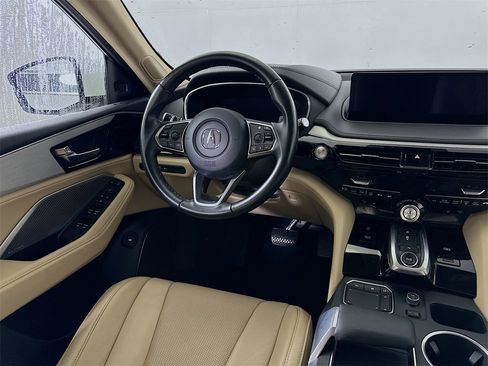 Used 2022 Acura MDX SH-AWD w/ Technology Package image 18