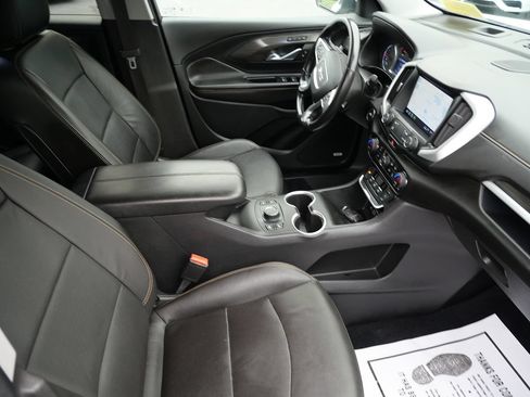 Used 2020 GMC Terrain SLT w/ Preferred Package FWD image 29