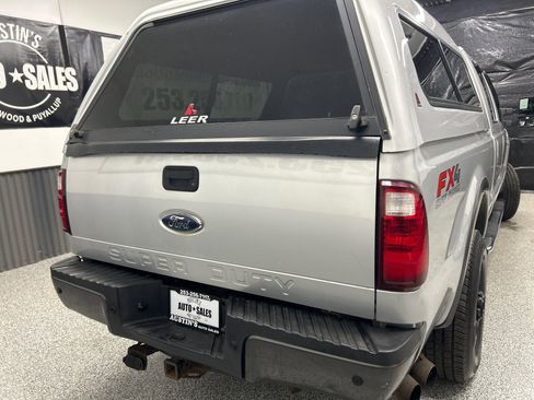 Used 2008 Ford F250 FX4 image 5