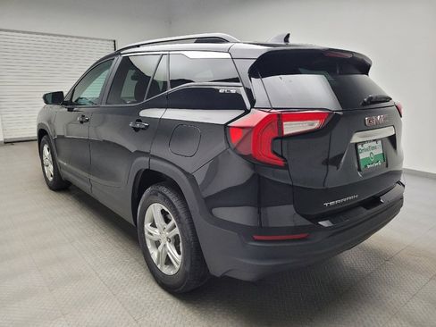 Used 2023 GMC Terrain SLE w/ Driver Convenience Package FWD image 5