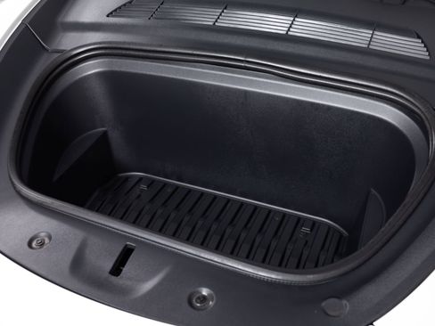 Used 2023 Tesla Model Y Long Range image 41