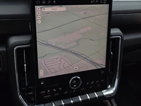 New 2026 GMC Yukon XL Denali w/ Denali Reserve Package image 12