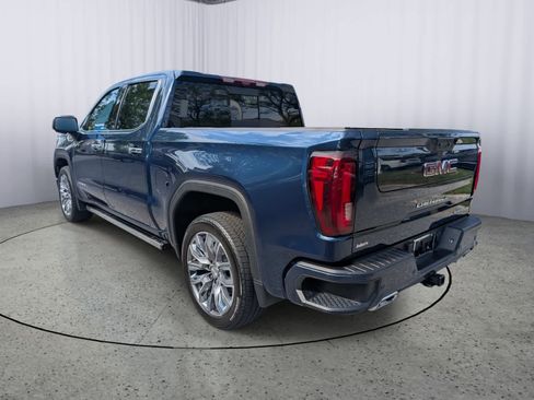 Certified 2023 GMC Sierra 1500 Denali w/ Denali Reserve Package AWD/4WD image 4