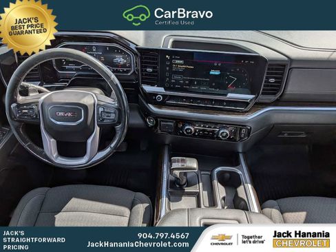 Used 2022 GMC Sierra 1500 Elevation w/ X31 Off-Road Package AWD/4WD image 15