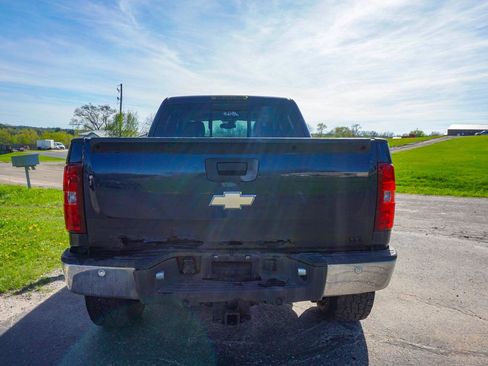 Used 2007 Chevrolet Silverado 1500 LTZ w/ Safety Package AWD/4WD image 5