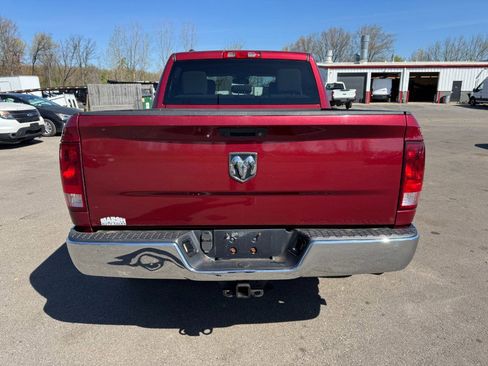 Used 2014 RAM 1500 ST w/ SXT Appearance Group AWD/4WD image 4