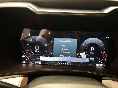 Used 2024 GMC Canyon AT4X w/ AT4X AEV Edition image 19