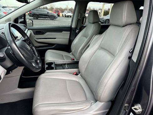 Used 2019 Honda Odyssey EX-L image 11