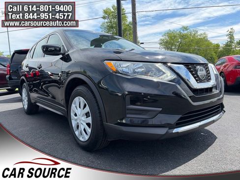 Used 2018 Nissan Rogue S FWD image 3