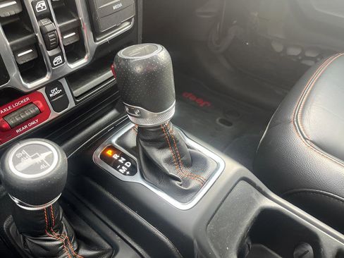 Used 2022 Jeep Gladiator Mojave w/ LED Lighting Group image 29