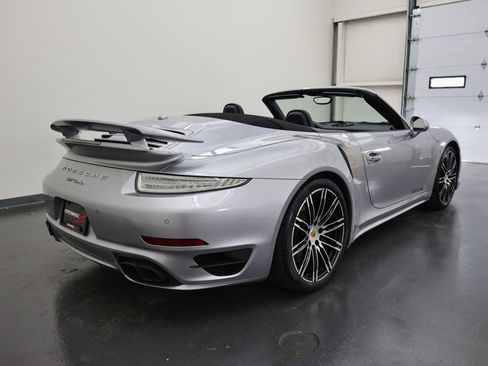 Used 2016 Porsche 911 Turbo image 4