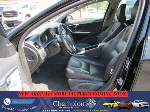 Used 2015 Volvo V60 T5 Premier FWD image 10