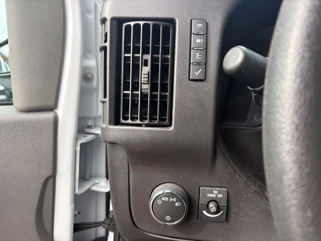 Used 2025 Chevrolet Express 2500 w/ Driver Convenience Package RWD image 29