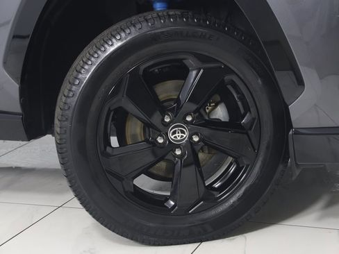 Used 2021 Toyota RAV4 XSE image 14