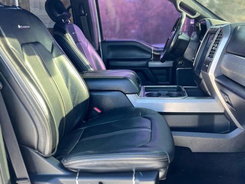 Used 2017 Ford F450 Platinum image 21