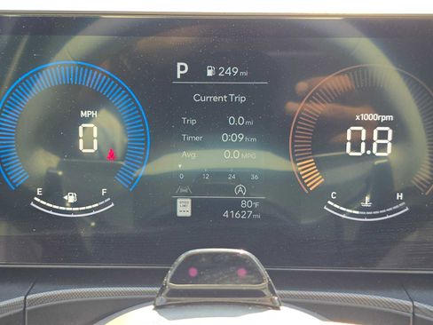 Used 2024 Hyundai Santa Fe SEL image 25