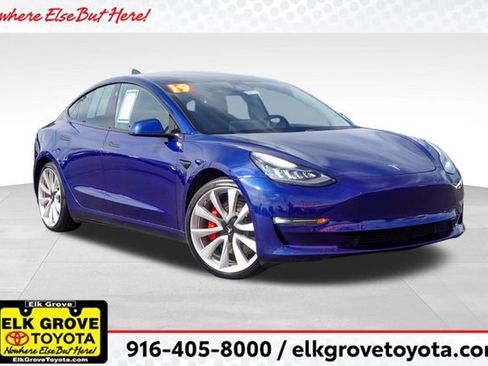 Used 2019 Tesla Model 3 Performance image 1