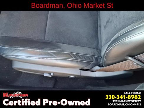Used 2023 Dodge Charger Scat Pack w/ Plus Group RWD image 9