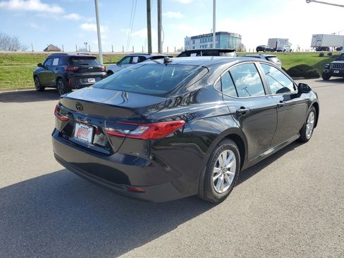 Certified 2026 Toyota Camry LE image 4