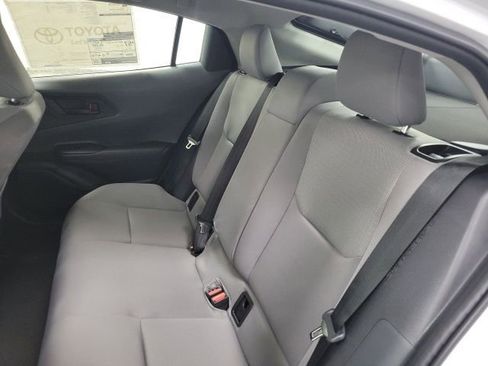 New 2026 Toyota Prius LE image 15