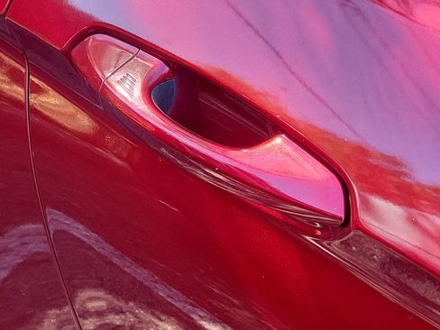 Used 2016 Ford Mustang Premium image 8