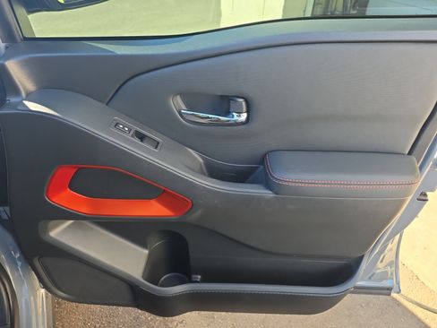 Used 2022 Nissan Frontier Pro-X image 28