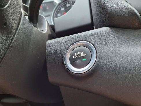 Used 2024 GMC Terrain SLE w/ Elevation Edition FWD image 13