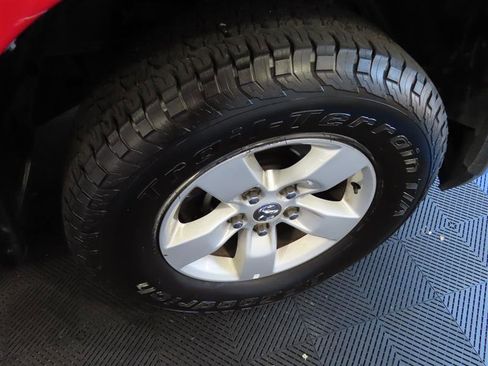 Used 2023 RAM 1500 Classic SLT w/ Trailer & Traction Group AWD/4WD image 36
