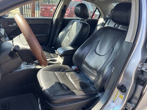 Used 2012 Ford Fusion SE FWD image 10