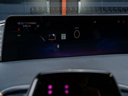 Used 2025 Lincoln Navigator Black Label image 21