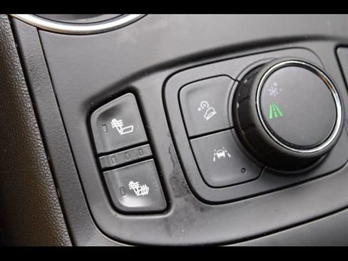 Used 2022 GMC Terrain SLE w/ Driver Convenience Package FWD image 39
