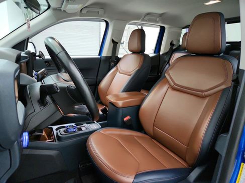 Used 2022 Ford Maverick Lariat w/ Lariat Luxury Package image 14