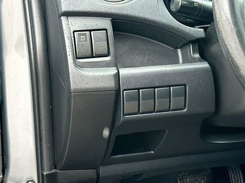 Used 2013 MAZDA MAZDA5 Sport FWD image 11