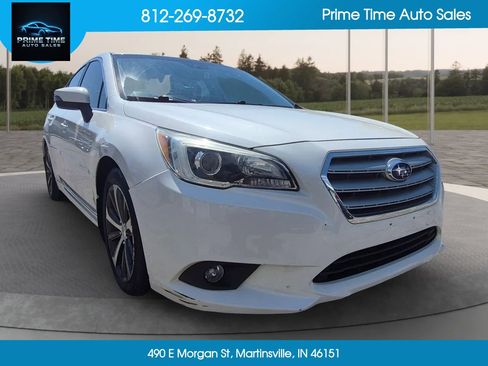 Used 2015 Subaru Legacy 3.6R Limited AWD/4WD image 9