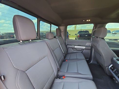 Used 2025 Ford F150 XLT w/ Equipment Group 302A MID RWD image 31