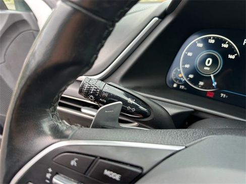 Used 2023 Hyundai Sonata Limited image 24